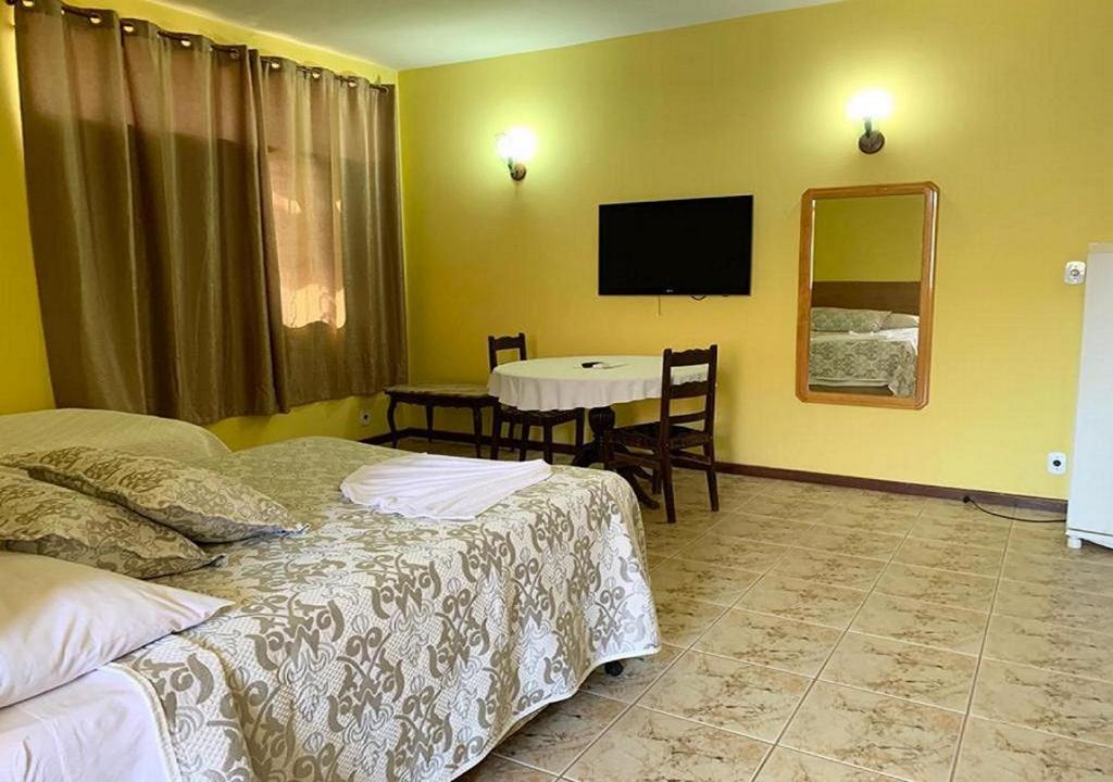 Hotel Avenida room 2