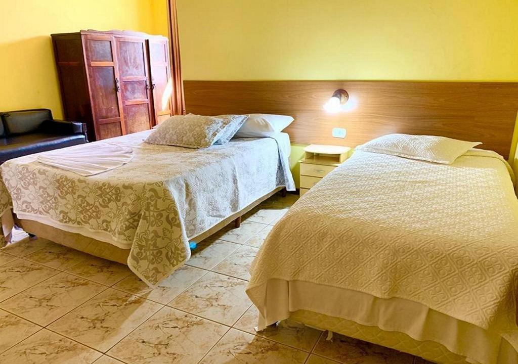 Hotel Avenida room 3